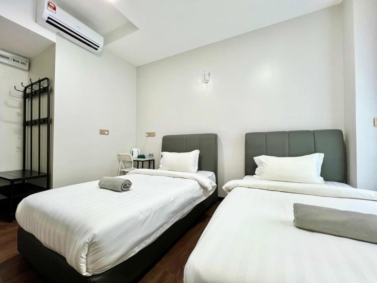 New Margo Hotel Kk Kota Kinabalu Exterior photo