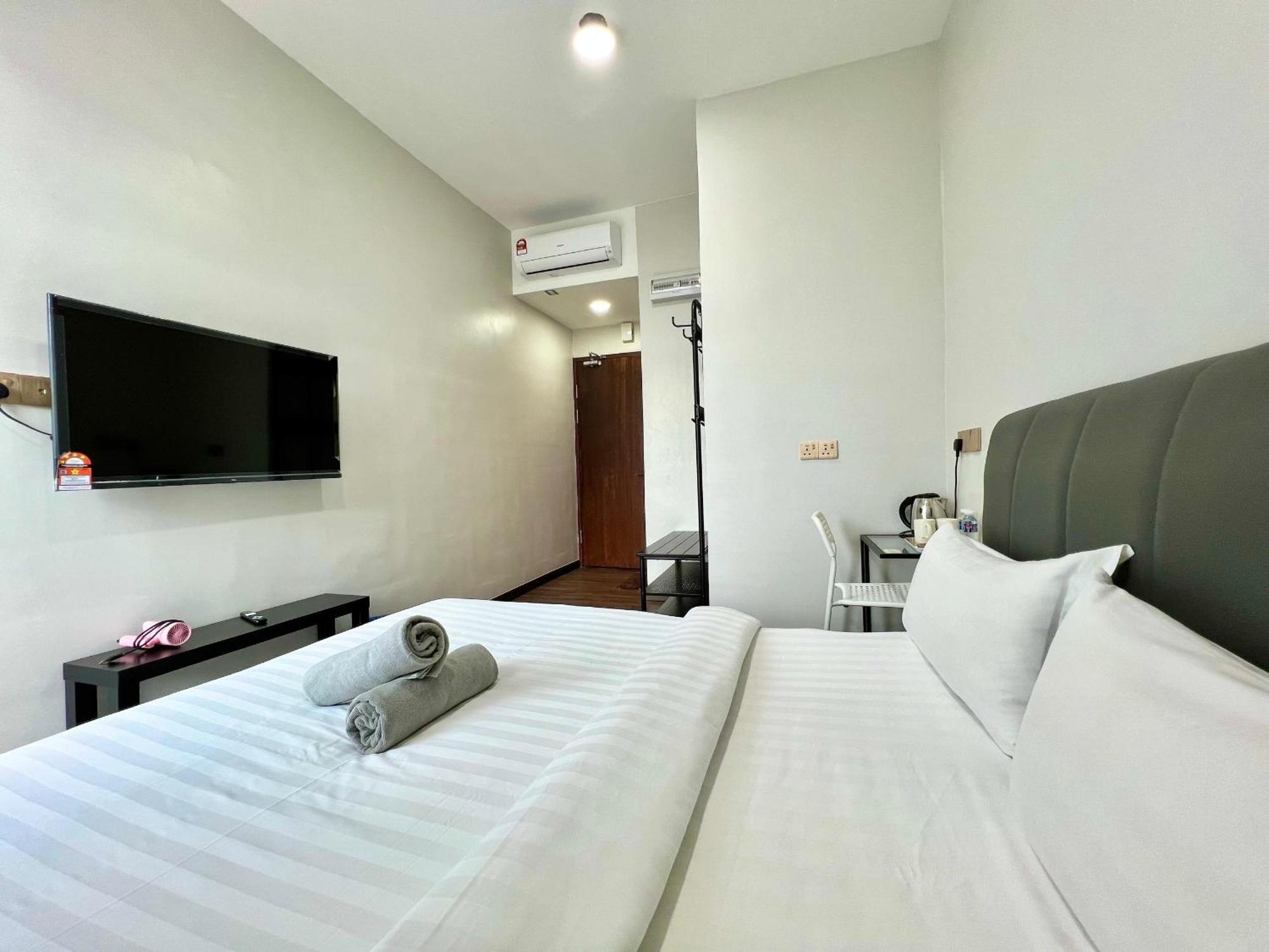 New Margo Hotel Kk Kota Kinabalu Exterior photo