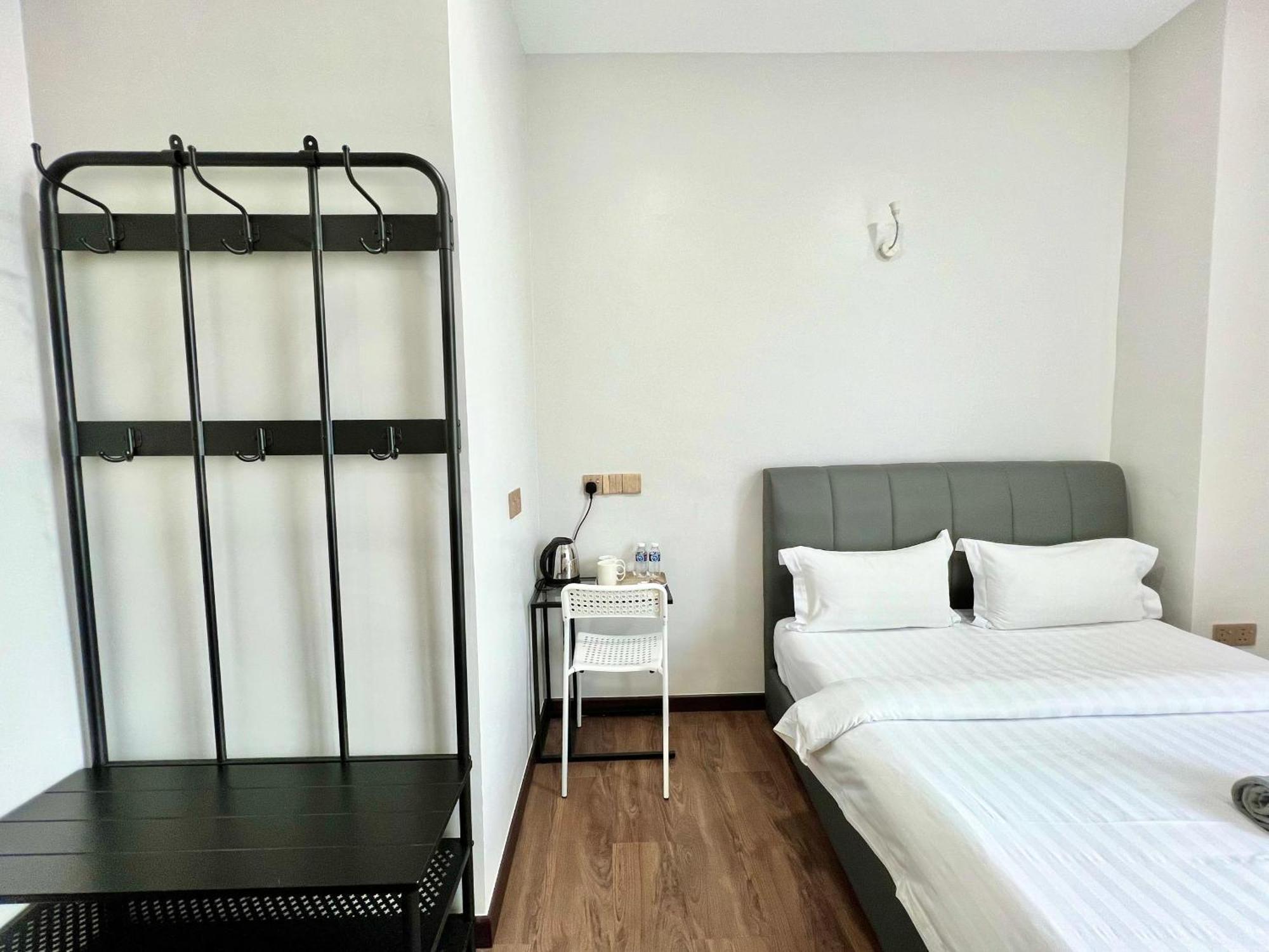 New Margo Hotel Kk Kota Kinabalu Exterior photo