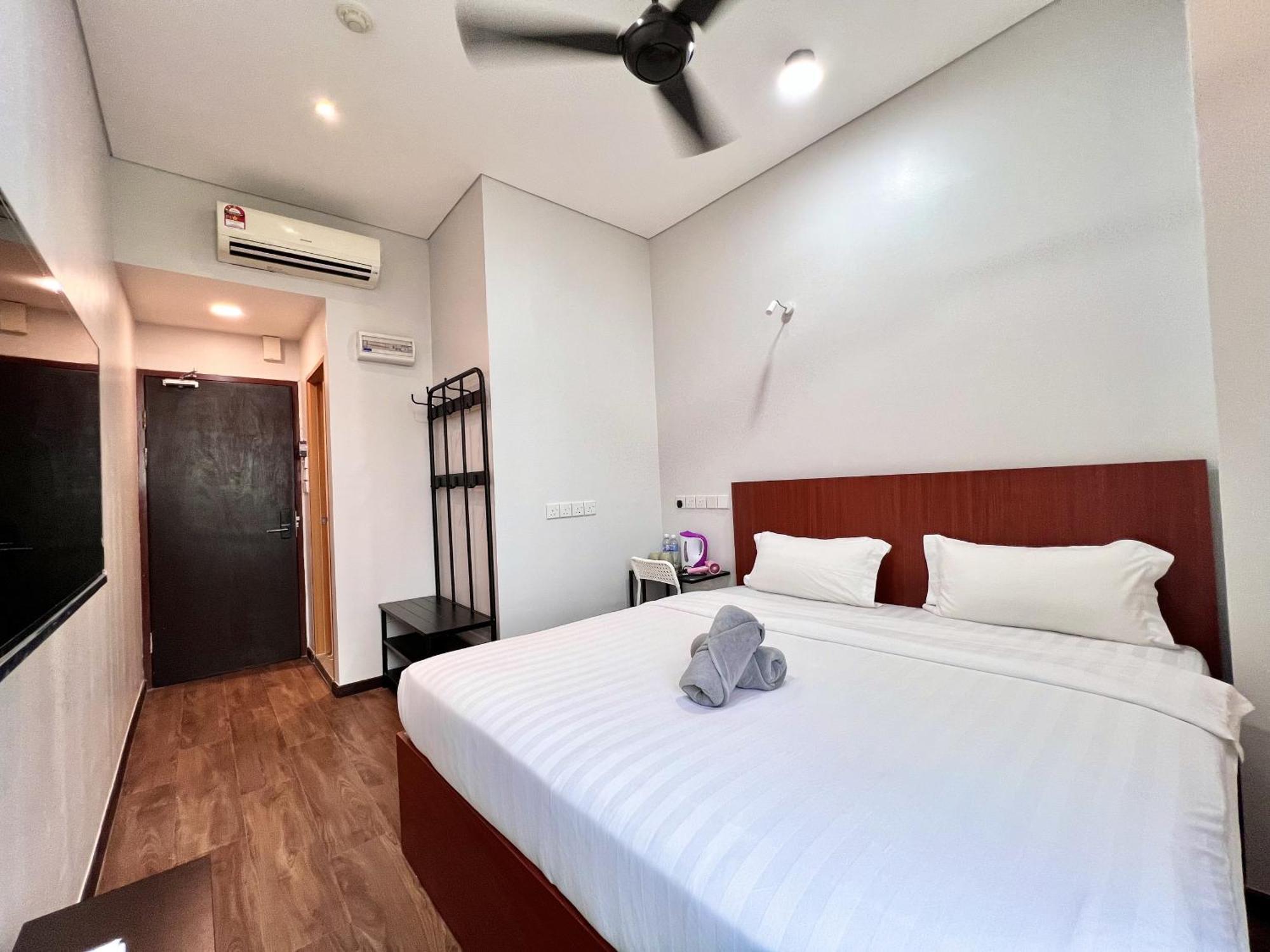 New Margo Hotel Kk Kota Kinabalu Exterior photo